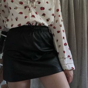 Pleather mini skirt